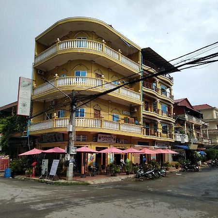 Captain Chim S Guesthouse Kampot Exterior photo